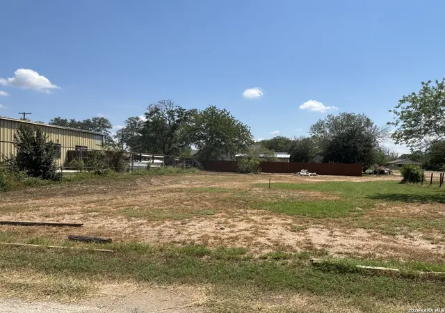 Photo 2 of Land for sale at 00 Renfro, Devine, TX 78016 | MLS# 1967694 | Listing updated on 2026-08-21