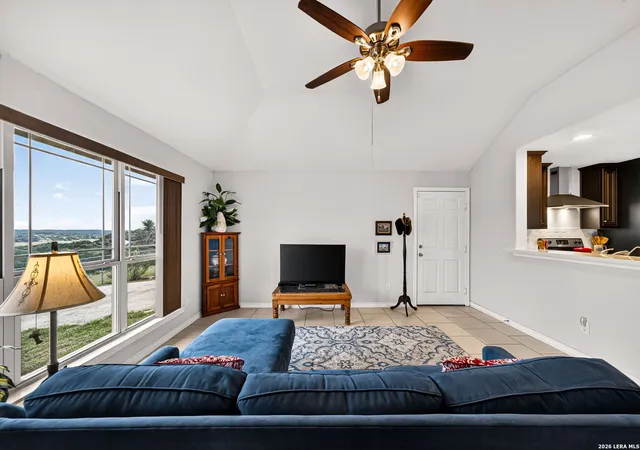 5th image of 142 Harbour View, Lakehills, TX 78063 | MLS# 1967728
