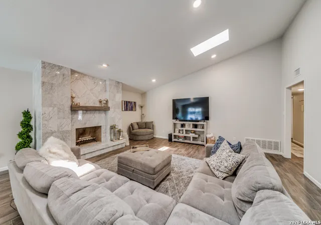 Photo 3 of Single family home for sale at 29639 Terra Bella, Boerne, TX 78015 | MLS# 1967798 | Listing updated on 2026-09-15