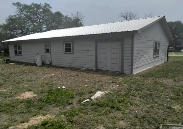 5th image of 82 Lance Ln, Poteet, TX 78065 | MLS# 1967803