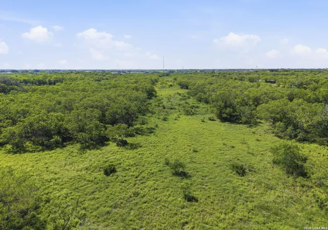 1st image of 00 Cr 329, Floresville, TX 78114 | MLS# 1967837