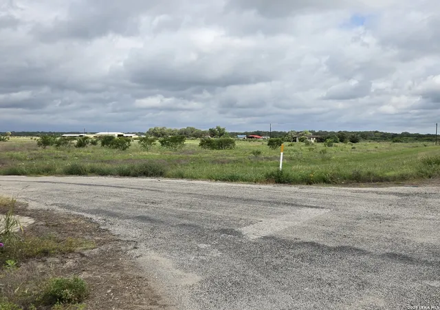 1st image of 000 Hwy 173, Hondo, TX 78861 | MLS# 1967877