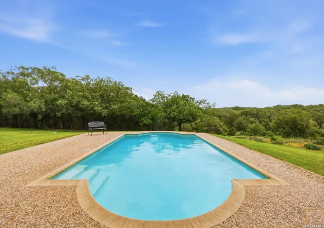 Photo 3 of Sale Pending at 10445 Montanio Dr, New Braunfels, TX 78132 | MLS# 1967906 | Listing updated on 2026-08-10