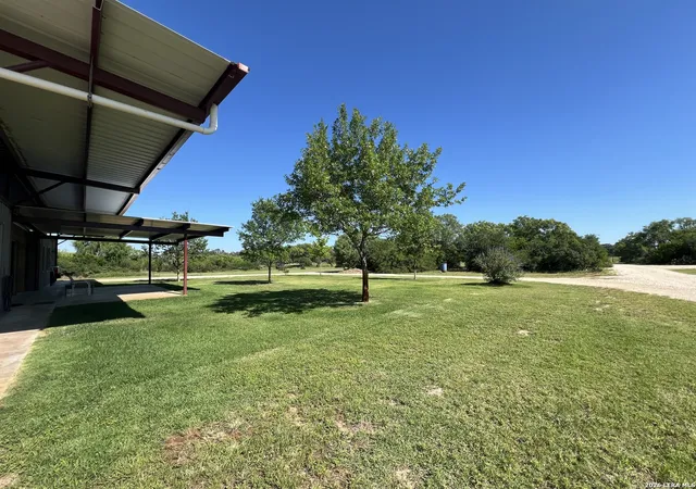 Photo 4 of House for sale at 6624 W Fm 2200, Moore, TX 78057 | MLS# 1967922 | Listing updated on 2026-08-30