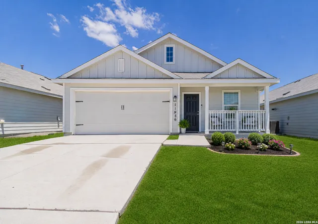 Photo 2 of Sale Pending at 11986 Sand Wedge Way, San Antonio, TX 78221 | MLS# 1967963 | Listing updated on 2026-08-24