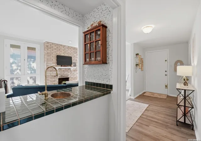 3rd image of 3678 Hidden Dr #101, San Antonio, TX 78217 | MLS# 1967989