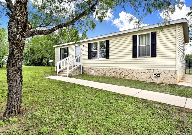 3rd image of 105 Pioneer Home, Seguin, TX 78155 | MLS# 1968000