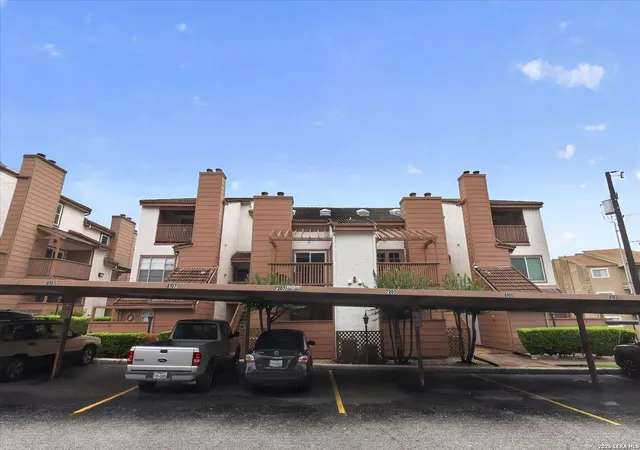 Homes for sale in San Antonio, TX | 4107 Medical Dr #8204, San Antonio, TX 78229 | MLS# 1968007