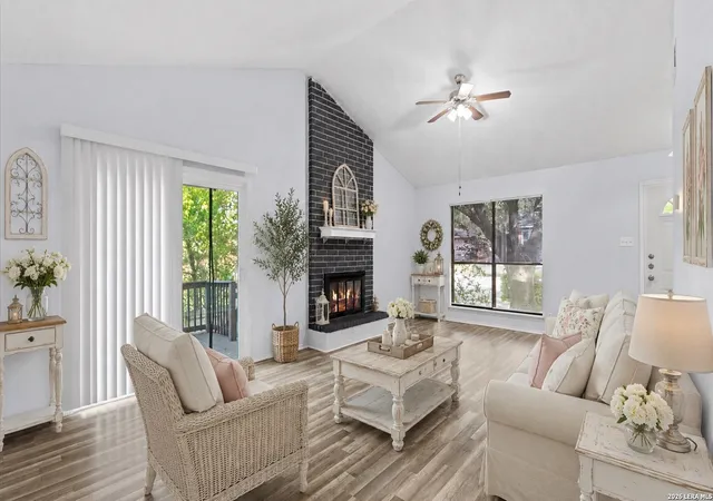 Photo 3 of Single family home for sale at 209 Crystal Cyn, Universal City, TX 78148 | MLS# 1968100 | Listing updated on 2026-06-23