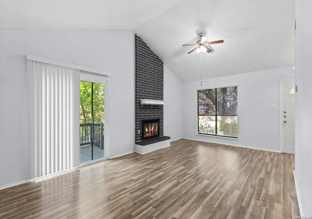 Photo 3 of Single family home for sale at 209 Crystal Cyn, Universal City, TX 78148 | MLS# 1968100 | Listing updated on 2026-06-23