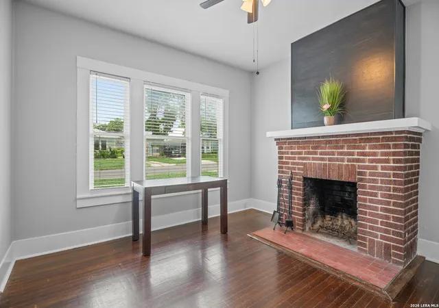 5th image of 616 W Agarita, San Antonio, TX 78212 | MLS# 1968104