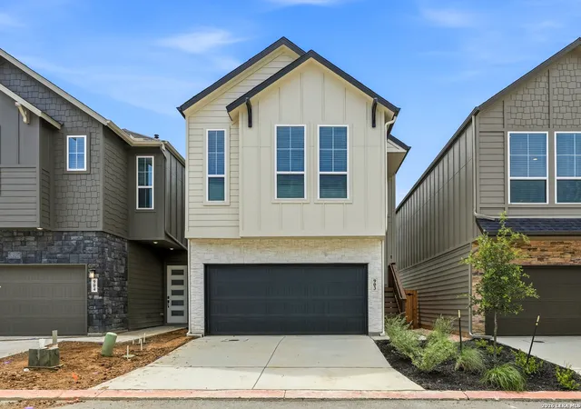 Photo 3 of Sale Pending at 6464 Babcock Rd #903, San Antonio, TX 78249 | MLS# 1968147 | Listing updated on 2026-08-17