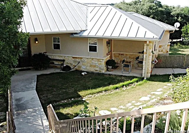 Photo 1 of Single family home for sale at 2552 Connie Dr, Canyon Lake, TX 78133 | MLS# 1968171 | Listing updated on 2026-08-05