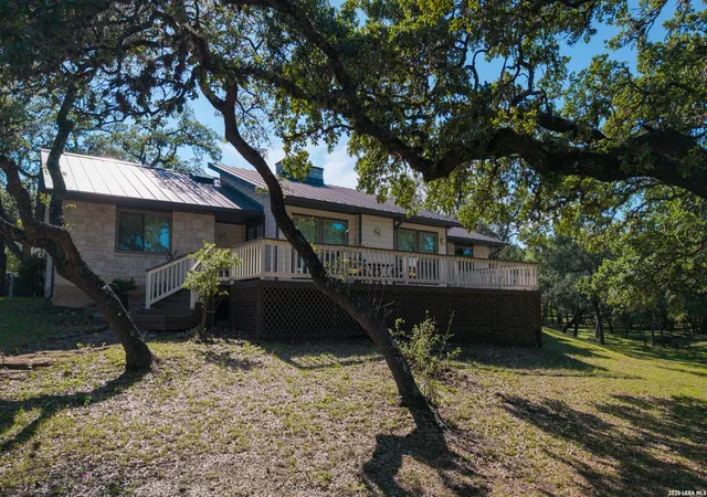 Photo 3 of Single family home for sale at 28337 Leslie Pfeiffer Dr, Boerne, TX 78015 | MLS# 1968207 | Listing updated on 2026-07-21