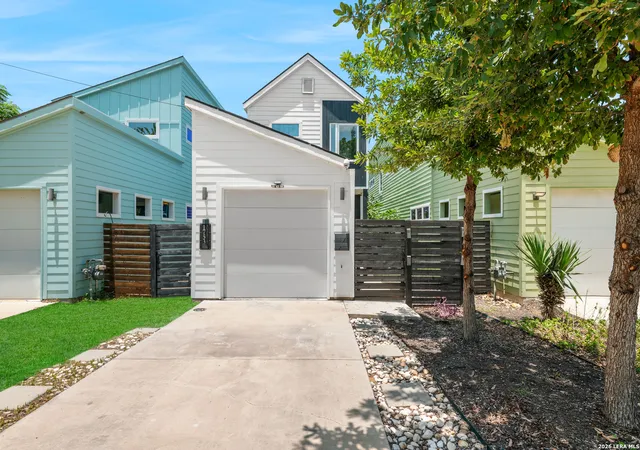 Homes for sale in San Antonio, TX | 1753 E Crockett St, San Antonio, TX 78202 | MLS# 1968230