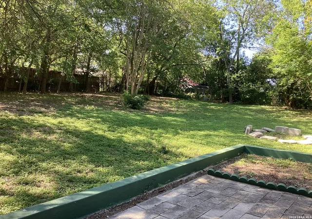 Photo 3 of Single family home for sale at 7502 Glacier Ln, San Antonio, TX 78209 | MLS# 1968240 | Listing updated on 2026-09-22