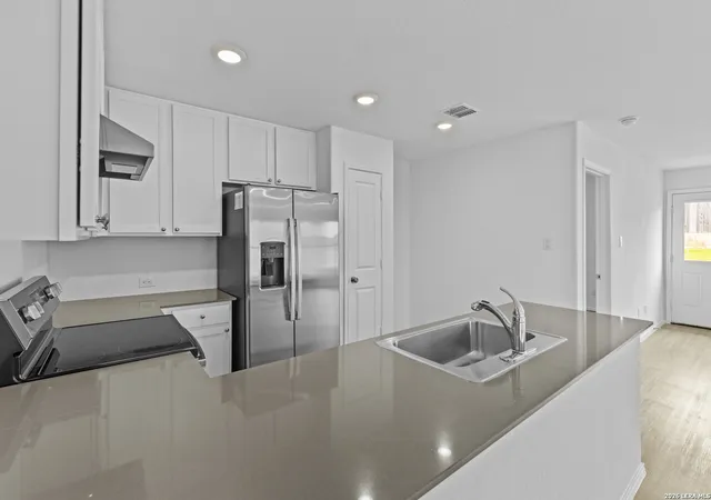 Photo 4 of Single family home for sale at 3307 Glacier Blf, Kerrville, TX 78028 | MLS# 1968258 | Listing updated on 2026-09-05