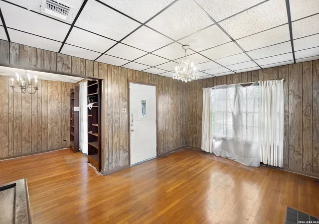 Homes for sale in San Antonio, TX | 1927 W Woodlawn Ave, San Antonio, TX 78201 | MLS# 1968377