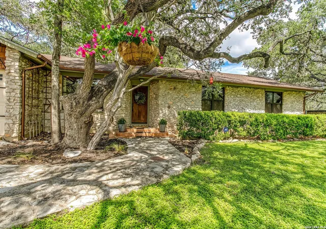 Photo 1 of Sale Pending at 17118 Sugar Crst Dr, San Antonio, TX 78232 | MLS# 1968389 | Listing updated on 2026-08-06