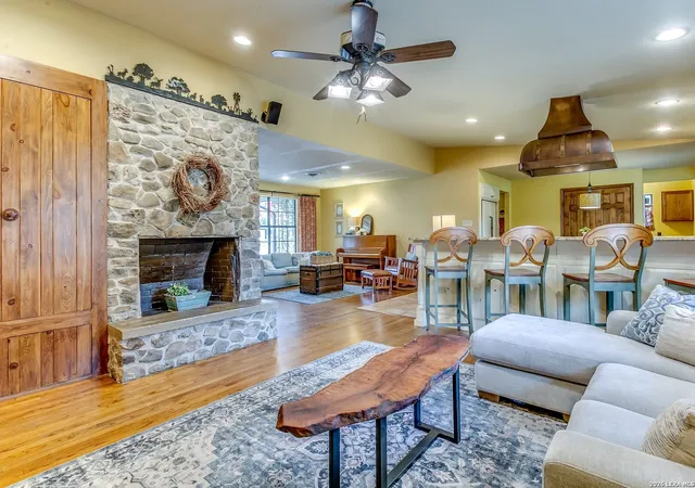 Photo 3 of Sale Pending at 17118 Sugar Crst Dr, San Antonio, TX 78232 | MLS# 1968389 | Listing updated on 2026-08-06
