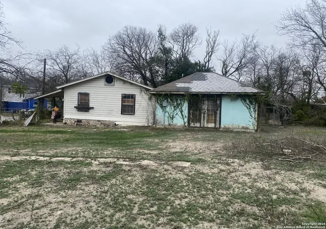 1st image of 112 Bargas, San Antonio, TX 78210 | MLS# 1968467