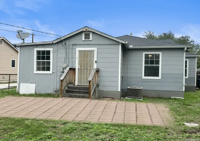 29th image of 2930 W Ashby, San Antonio, TX 78228 | MLS# 1968470