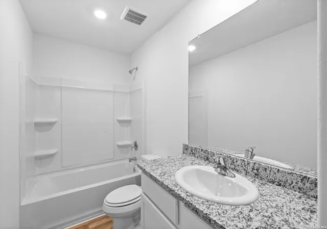 18th image of 15242 Bufflehead Creek, Von Ormy, TX 78073 | MLS# 1968482