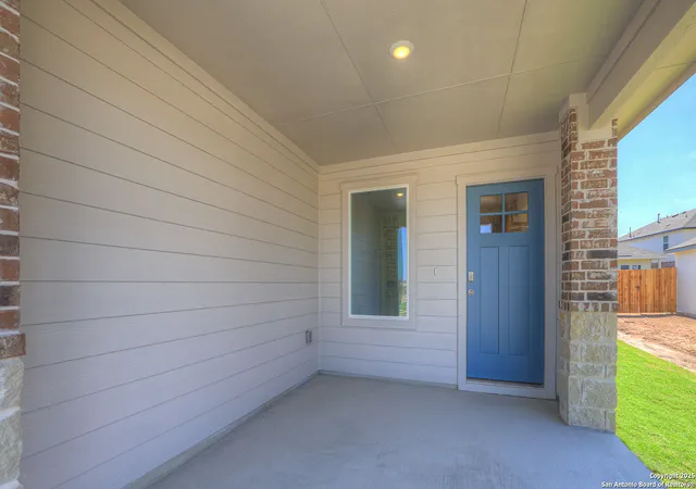 3rd image of 137 Morning Side Grove, San Marcos, TX 78666 | MLS# 1968495