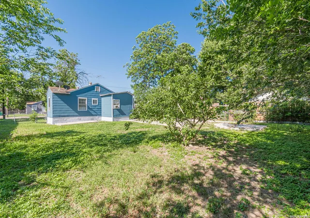 27th image of 1903 W Winnipeg Ave, San Antonio, TX 78225 | MLS# 1968561