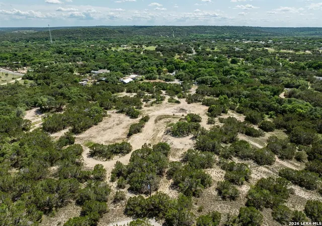 2nd image of 24906 Fawn Dr, Leander, TX 78641 | MLS# 1968586