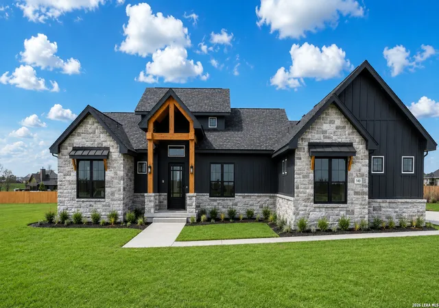 1st image of 108 Pioneer Dr, La Vernia, TX 78121 | MLS# 1968609