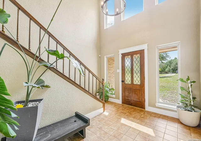 Homes for sale in Floresville, TX | 1922 Virginia Ln, Floresville, TX 78114 | MLS# 1968610