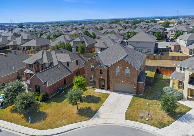 3rd image of 1427 Garden Laurel, New Braunfels, TX 78130 | MLS# 1968668