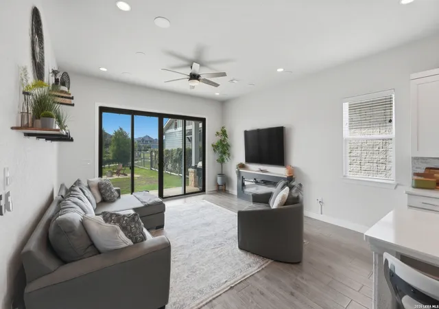 Photo 3 of Sale Pending at 11993 Trailing Crk, Schertz, TX 78154 | MLS# 1968772 | Listing updated on 2026-08-05