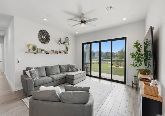 Photo 4 of Sale Pending at 11993 Trailing Crk, Schertz, TX 78154 | MLS# 1968772 | Listing updated on 2026-08-05