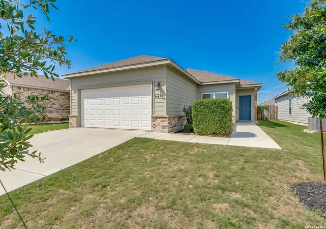 Homes for sale in Elmendorf, TX | 14658 Stirrup Trce, Elmendorf, TX 78112 | MLS# 1968783