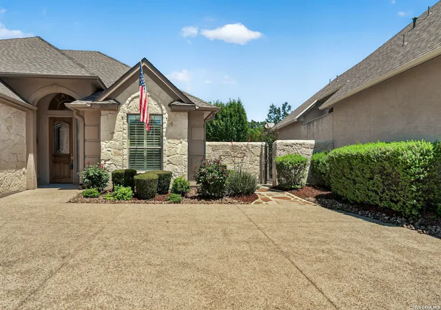 3rd image of 239 Garden Hill, San Antonio, TX 78260 | MLS# 1968800