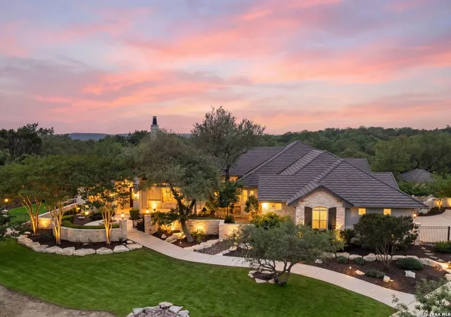 1st image of 8 Winged Foot, Boerne, TX 78006 | MLS# 1968832