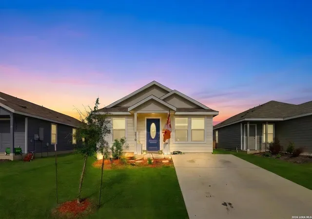 2nd image of 216 Hellcats Way, Jarrell, TX 76537 | MLS# 1968854
