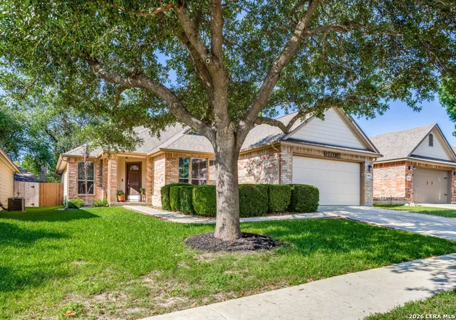 Photo 2 of Sale Pending at 8812 Gustine Dr, Helotes, TX 78023 | MLS# 1968869 | Listing updated on 2026-08-17