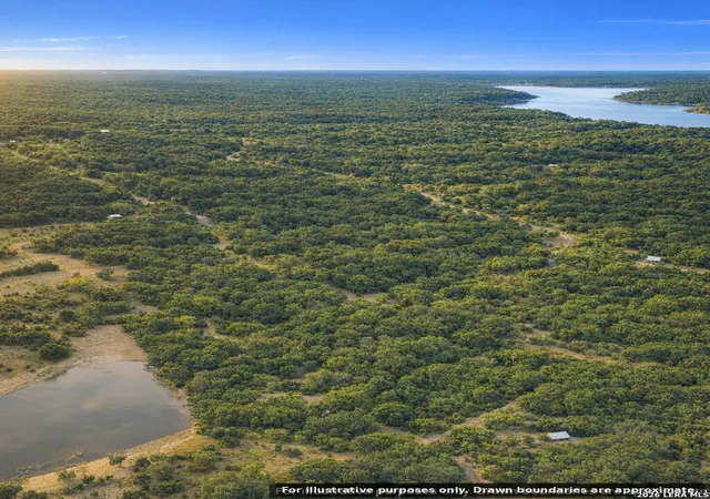 6th image of 1321 Brushy Creek Dr, Lakehills, TX 78063 | MLS# 1968895