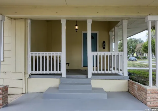 2nd image of 1932 W Huisache Ave, San Antonio, TX 78201 | MLS# 1968905
