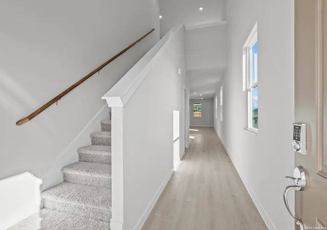 Photo 4 of Sale Pending at 15423 Lonehollow Lake, San Antonio, TX 78253 | MLS# 1968960 | Listing updated on 2026-09-17