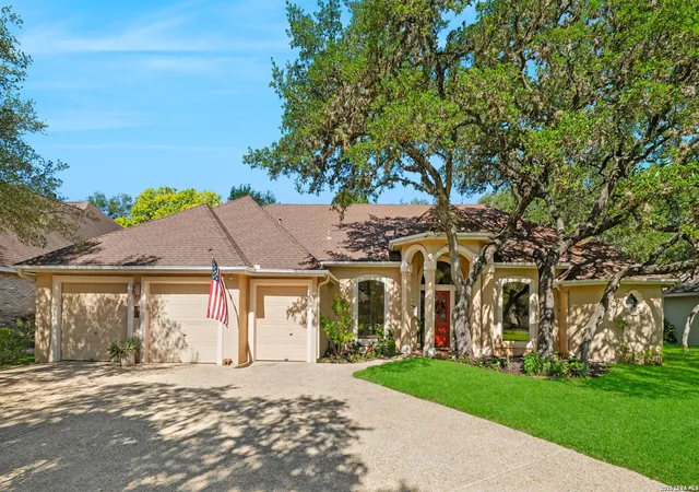 Photo 2 of Sale Pending at 29627 Fairview Pl, Fair Oaks Ranch, TX 78015 | MLS# 1968980 | Listing updated on 2026-08-07