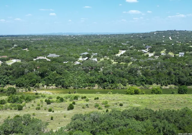 42nd image of 513 River View Dr, Bandera, TX 78003 | MLS# 1969014