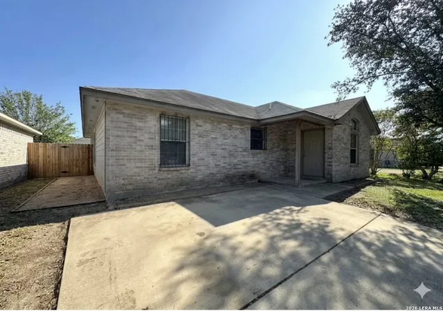 Photo 2 of Single family home for sale at 3406 Reforma Dr, San Antonio, TX 78211 | MLS# 1969082 | Listing updated on 2026-09-14