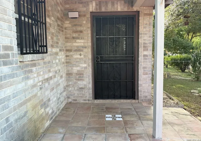 Photo 3 of Single family home for sale at 3406 Reforma Dr, San Antonio, TX 78211 | MLS# 1969082 | Listing updated on 2026-09-14