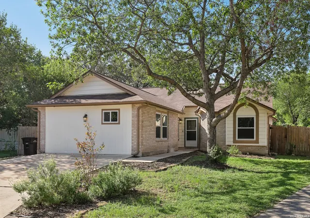 2nd image of 13802 Laurel Hollow Dr, San Antonio, TX 78232 | MLS# 1969127
