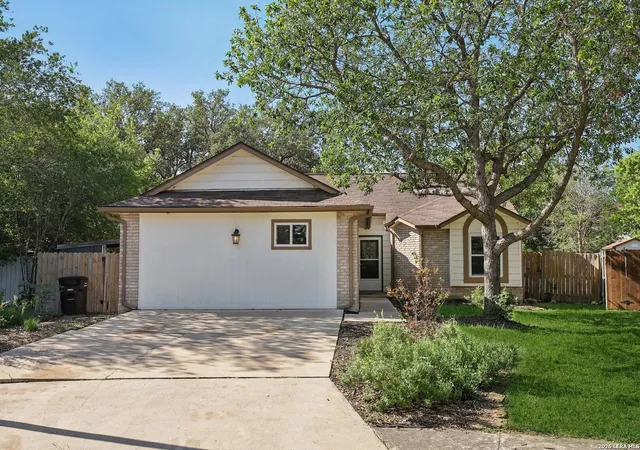 3rd image of 13802 Laurel Hollow Dr, San Antonio, TX 78232 | MLS# 1969127