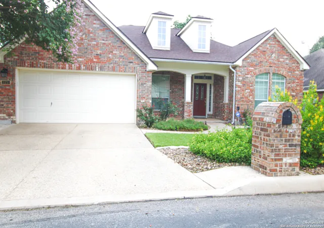 Photo 1 of Single family home for sale at 121 Antler Cir, San Antonio, TX 78232 | MLS# 1969180 | Listing updated on 2026-06-02